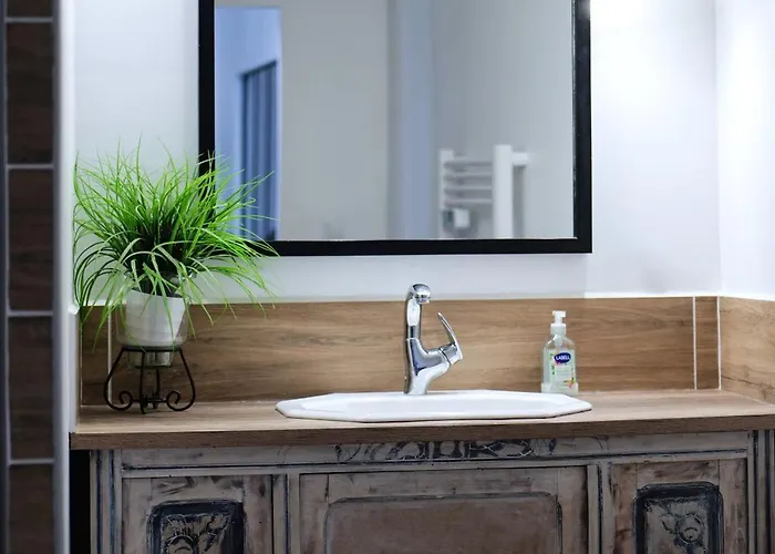 Appartement Esprit Loft Proche De Narbonne